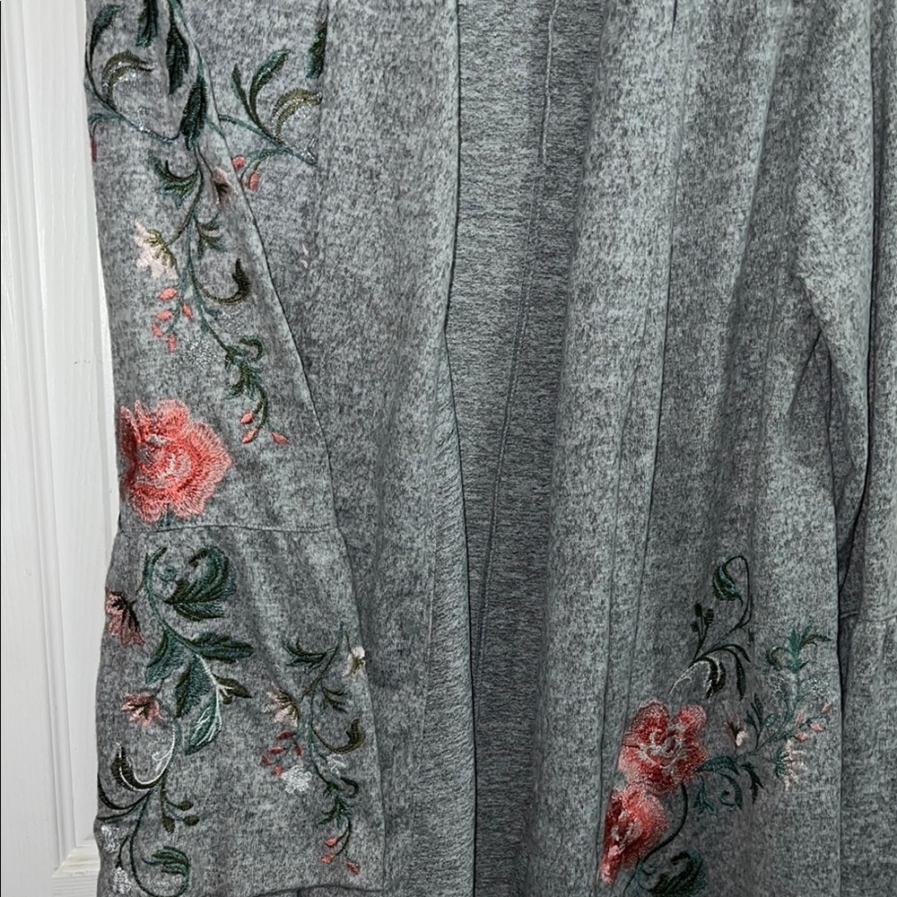 INC International Concepts Gray and Red Floral Cardigan - Picture 5 of 11